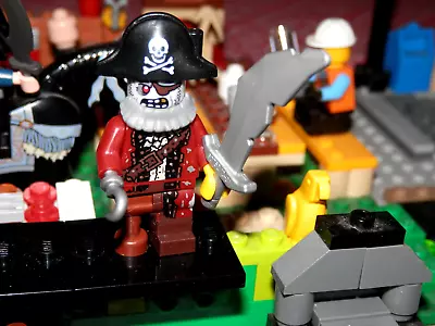Buy Lego Minifigures - Series 14 - Zombie Pirate - Lego Mini Figure With Base • 4.45£