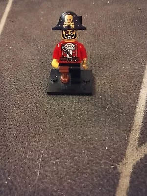 Buy Lego - Pirate Captain - Collectable Minifigures Series 8 • 6£