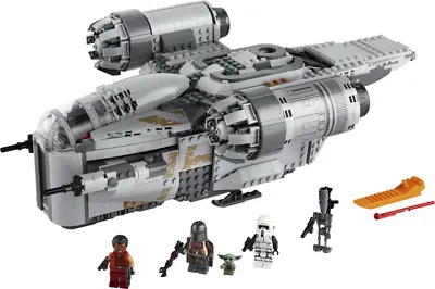 Buy LEGO 75292 – Star Wars – The Razor Crest - 999 Parts – 5 Figures • 110£