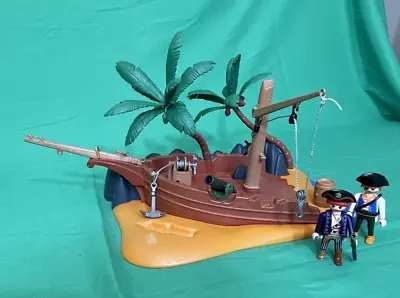 Buy Playmobil Pirate Shipwreck 6481 • 6£