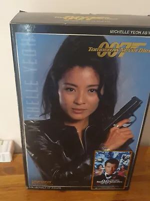 Buy James Bond 007 Tomorrow Never Dies Sideshow Michelle Yeoh Wai Lin Tomorrow Doesn't Murder • 60.01£