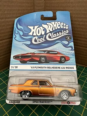 Buy Hot Wheels Cool Classics 63 Plymouth Belvedere 426 Wedge 3/30 Spectrafrost 2013 • 16.99£