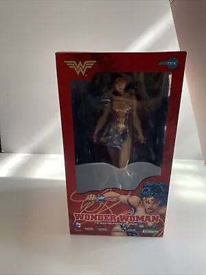Buy Kotobukiya DC Comics Wonder Woman 1/6 Scale Pre-Painted Statue New  • 199.99£