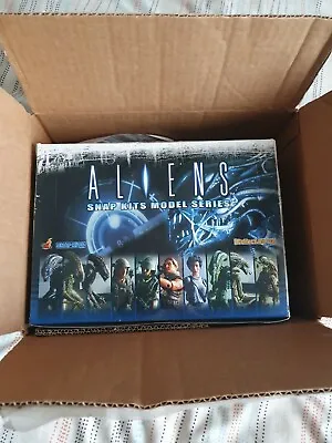 Buy Hot Toys Aliens Snapkits Set New & Complete • 700£