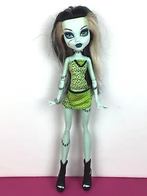Buy Monster High Doll Frankie Stein Fashion Pack Clothes • 19.52£