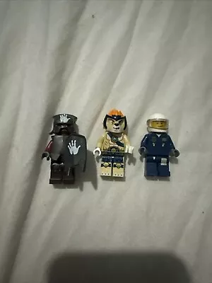 Buy Lego Figure Small Bundle • 12£