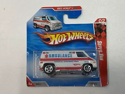 Buy 1:64 Hot Wheels Race World Supervan Paramedic Ambulance Short Card • 9£