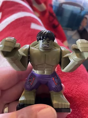 Buy Marvel (Lego) Mini Figure Giant Hulk • 11.50£