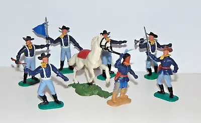 Buy TIMPO TOYS 7th CAVALRY BLUE PENNANT WITH APACHE SCOUT • 14.99£