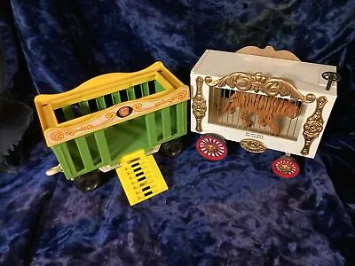 Buy Fisher-Price Little People Circus Train 2 Cars With 1 Animals • 16.05£
