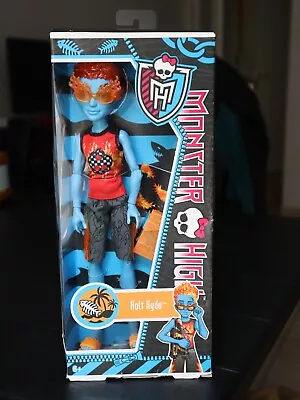 Buy Monster High Holt Hyde Beach Doll New • 82.37£