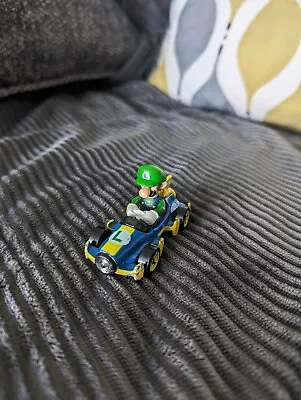 Buy Mario Kart Hot Wheels Luigi • 0.99£
