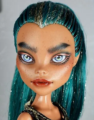 Buy Repaint Monster High Doll - Nefera Basic - OOAK From Collection • 77.22£