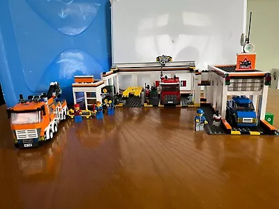 Buy LEGO CITY: 7642 Garage Complete With Instructions And Minifigures, No Box • 35£