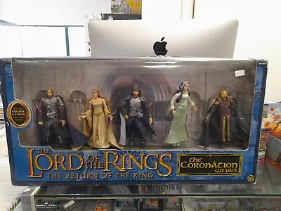 Buy Toy Biz Lord Of The Rings Coronation Gift Pack. • 25£