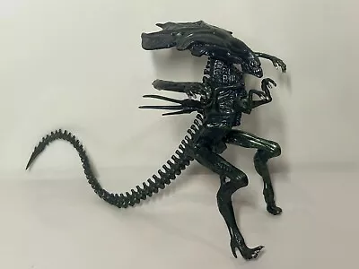 Buy Alien Queen - Aliens Figure - 4  - Blue - Fox • 14£