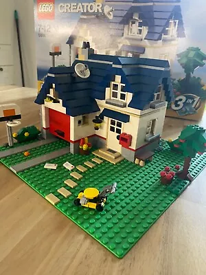 Buy LEGO CREATOR: Apple Tree House (5891) 99% Complete Instructions Box • 40£