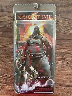 Buy Resident Evil 5: NECA Executioner Majini Figure With Guillotine Bladed Axe • 70£