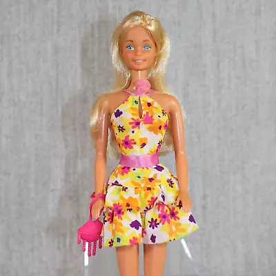 Buy BARBIE MATTEL Doll Fashion 1980s Vintage Blonde Flower Party Dress • 36.37£