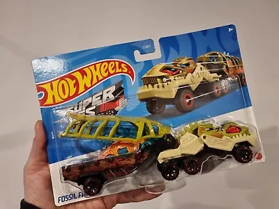 Buy Hot Wheels Super Rigs Fossil Freight 3 Piece Dino Transporter Car Included *BN* • 11.85£
