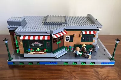 Buy LEGO 21319 Central Perk Modular Building MOC. • 275£