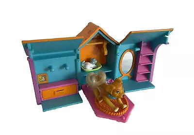 Buy Polly Pocket Dog Kennel With Dog / Bed And Cat / Bed 2001 Vintage Collectibles • 6.51£