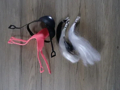 Buy Vintage Accessories For Barbie/Steffi Or Similar Doll 2 Saddles + Tail Hair (13727) • 5.34£