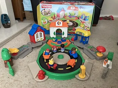 Buy Fisher Price Little People Discovery Village Roundabout Vintage • 22.40£