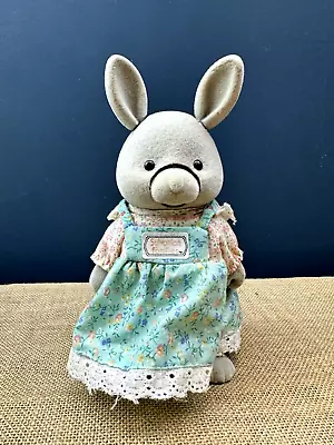 Buy Vintage Tomy Sylvanian Families Star Performers Storytellin' Bunny - Rabbit Toy • 25£