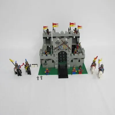 Buy LEGO 6080 Castle: King's Castle Complete With No Box Instructions • 214.16£