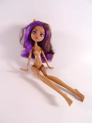 Buy Barbie Monster High Doll Gloom Beach Clawdeen Wolf Mattel T7992 - Nude - (12521) • 17.45£