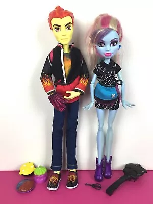 Buy Monster High Lot 2 Doll Abbey Bominable + Heath Burns / Classroom • 51.47£