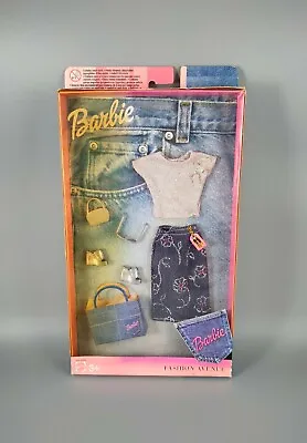 Buy Barbie - Fashion Avenue Blues Styles Silver Top & Sparkle Skirt - Mattel 2001 • 29.99£