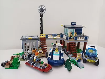 Buy Lego City Set 60069 Swamp Police Station • 18.99£