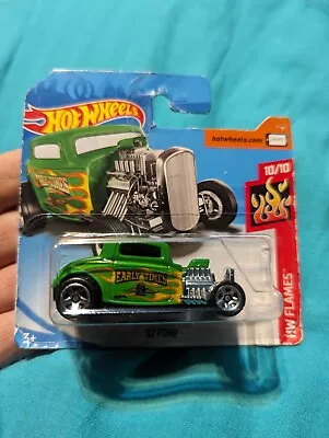 Buy Hot Wheels '32 Ford - 2018 HW Flames Series - Green With Flames Version • 2.50£