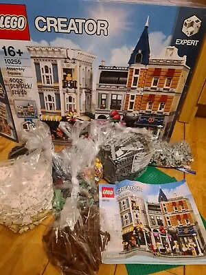 Buy LEGO Creator Expert: Assembly Square (10255) • 102£