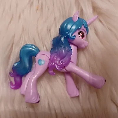 Buy My Little Pony Izzy Moonbow Unicorn Figure • 7£