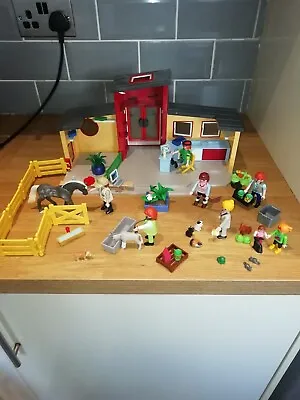 Buy Playmobil Veterinary Clinic/Pet Hotel With Extra Figures • 12.99£