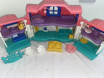 Buy Fisher Price Little People Pink House (2002) Vintage • 19.95£