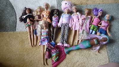 Buy Barbie Dolls Lot • 11.13£