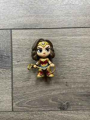 Buy Wonder Woman WW84 Mystery Mini Funko Pop • 3£
