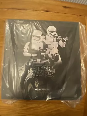 Buy Hot Toys MMS319 Star Wars First Order Storm Troopers  AFSSCHT  7 • 350£