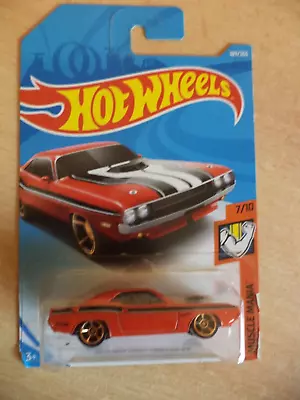 Buy New Sealed '70 DODGE HEMI CHALLENGER Hw Muscle Mania HOT WHEELS Toy Car RED • 5.99£