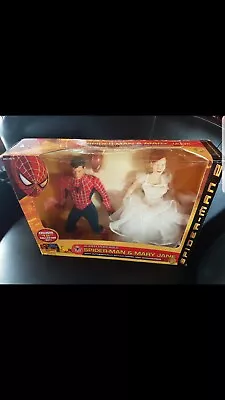 Buy Spider-Man & Mary Jane Figures - Toy Biz - Super Posable • 111.30£