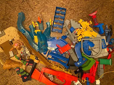 Buy Hot Wheels Assorted Accessories & Pieces Large Lot • 18.30£