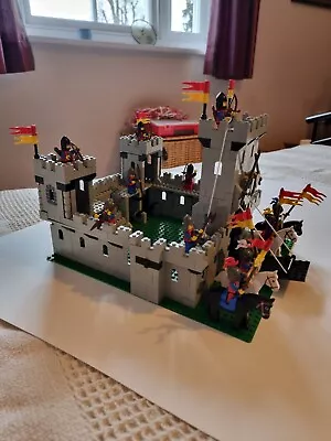 Buy LEGO Castle: King's Castle (6080) • 50£