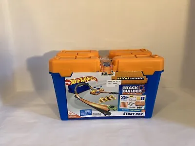 Buy Hot Wheels (DWW95) Track Builder Stunt Box 35+ Pieces With 3 Mystery Cars • 28.41£
