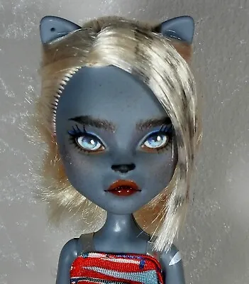 Buy Repaint Monster High Doll - Meowlody - OOAK From Collection • 77.69£