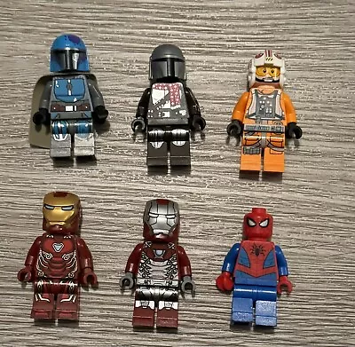 Buy Lego Minifigures Bundle • 7£