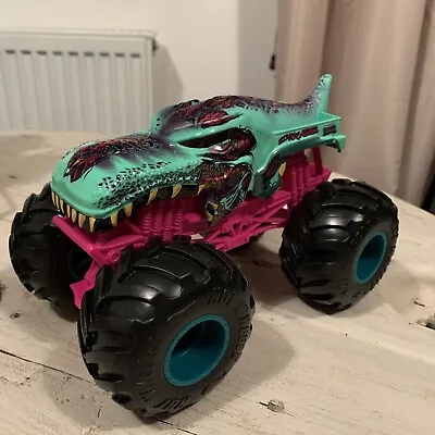 Buy Hot Wheels Monster Truck Large Zombie Wrex Dinosaur Size 1/24 Mattel • 24£